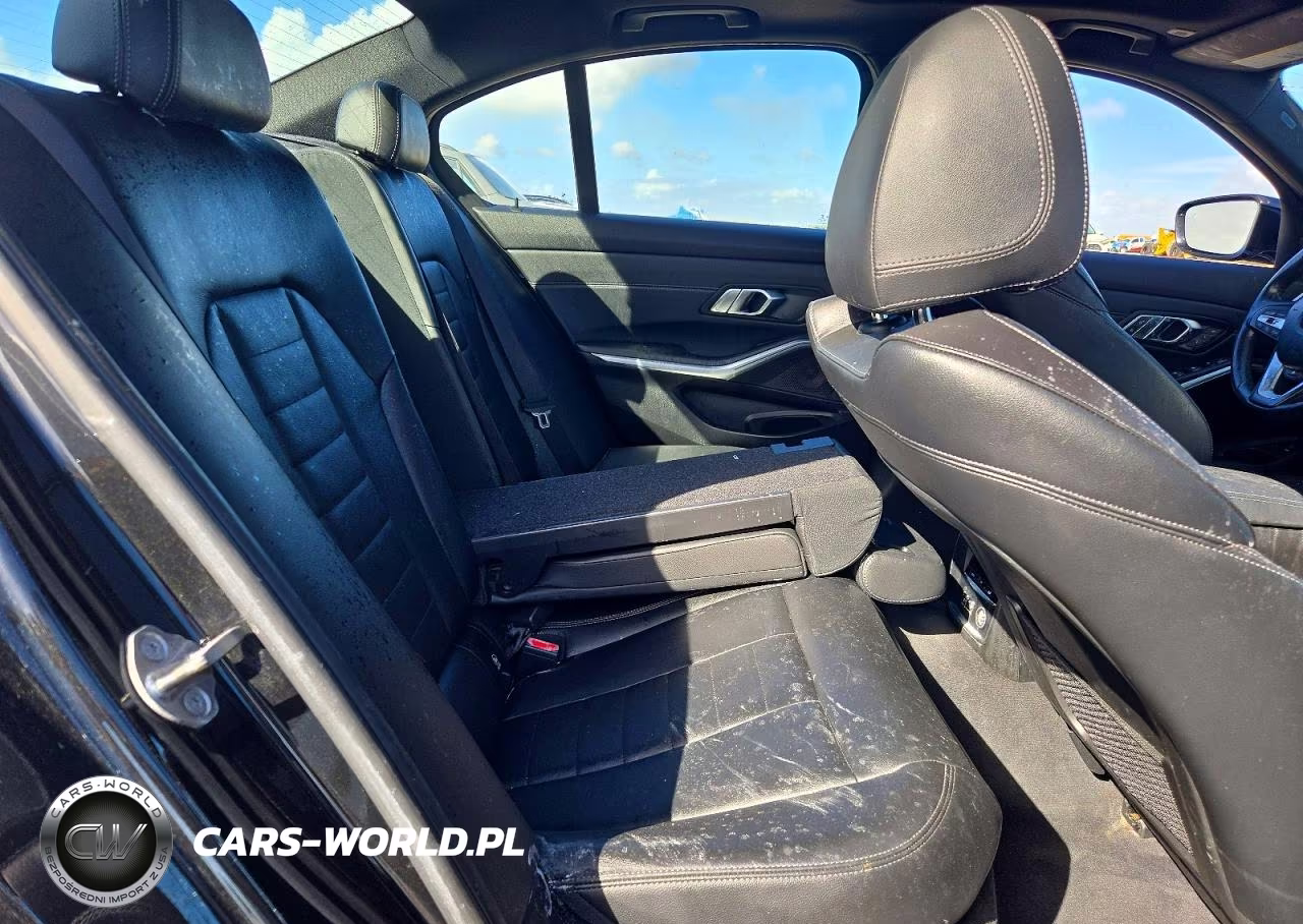 2019 BMW 330Xi VIN:WBA5R7C59KAJ78883 - 10