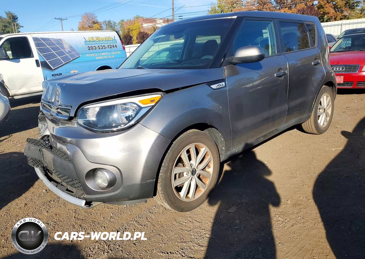 2018 Kia Soul + VIN:KNDJP3A57J7601023 - 1