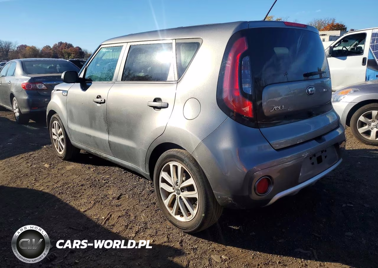 2018 Kia Soul + VIN:KNDJP3A57J7601023 - 2