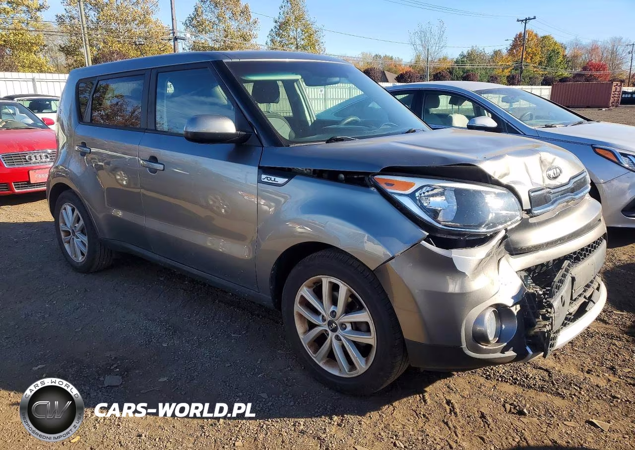 2018 Kia Soul + VIN:KNDJP3A57J7601023 - 4