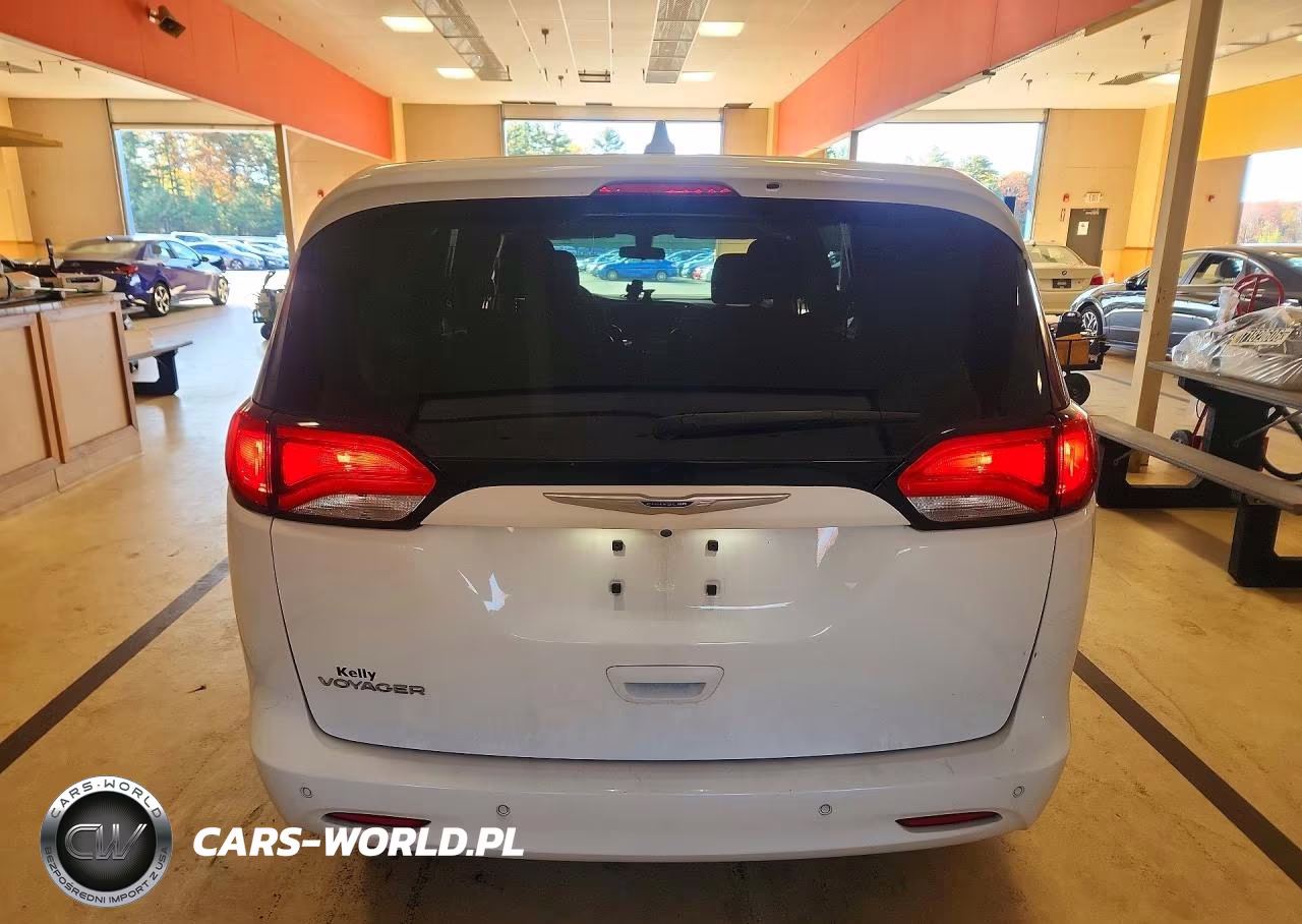 2020 Chrysler Voyager Lx VIN:2C4RC1CG1LR105928 - 6