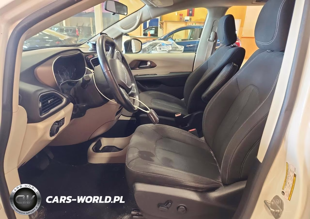 2020 Chrysler Voyager Lx VIN:2C4RC1CG1LR105928 - 7