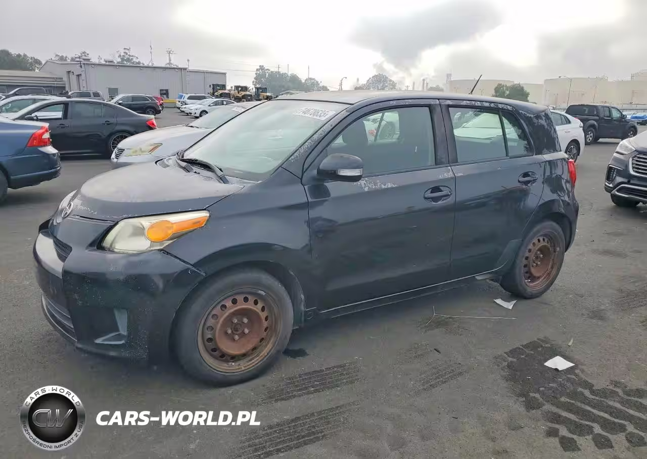 2010 Toyota Scion Xd