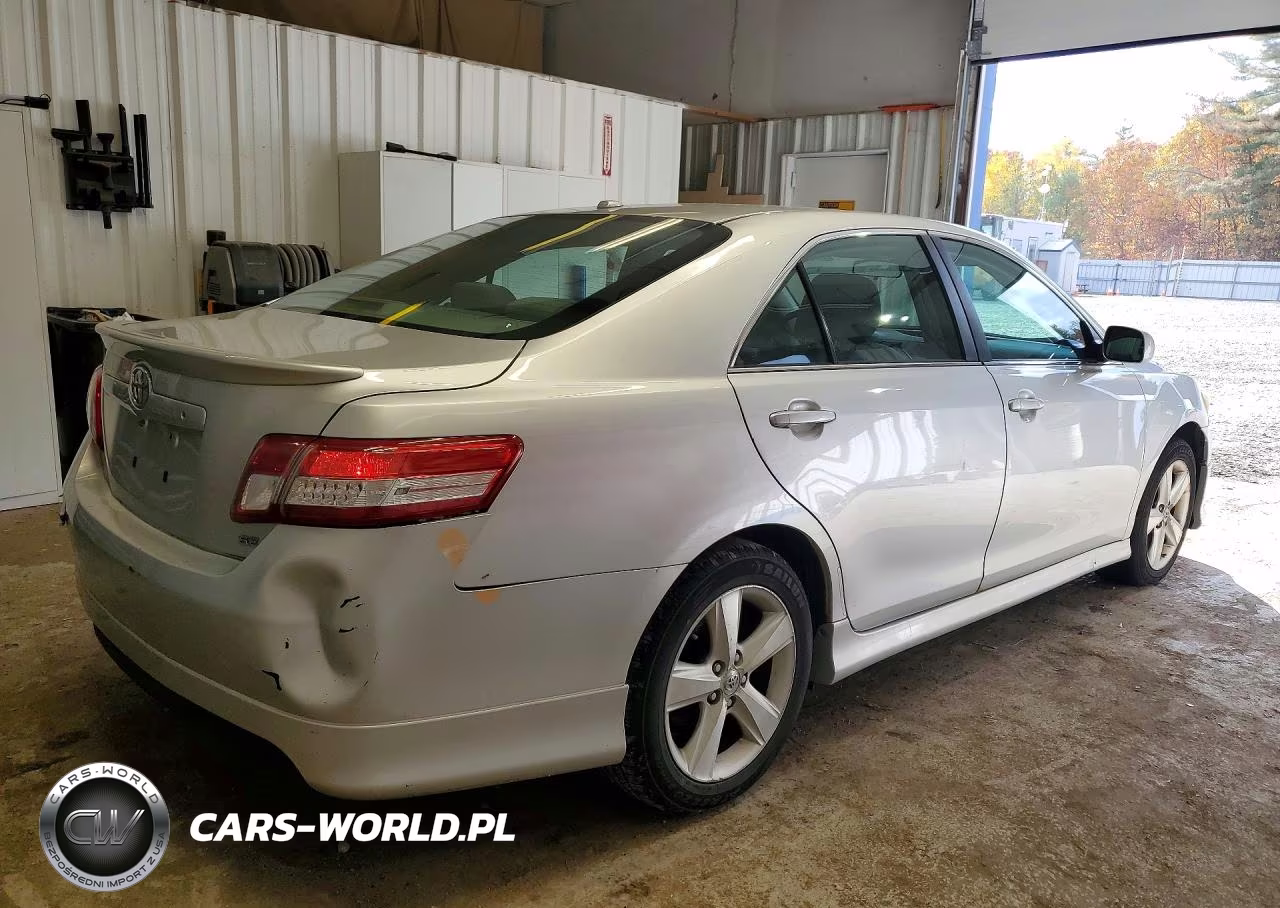 2010 Toyota Camry Se VIN:4T1BF3EK4AU056676 - 3