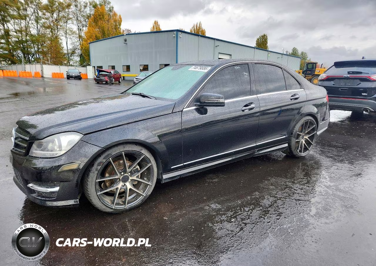2014 Mercedes-Benz C 250 VIN:WDDGF4HB6EG237221 - 1