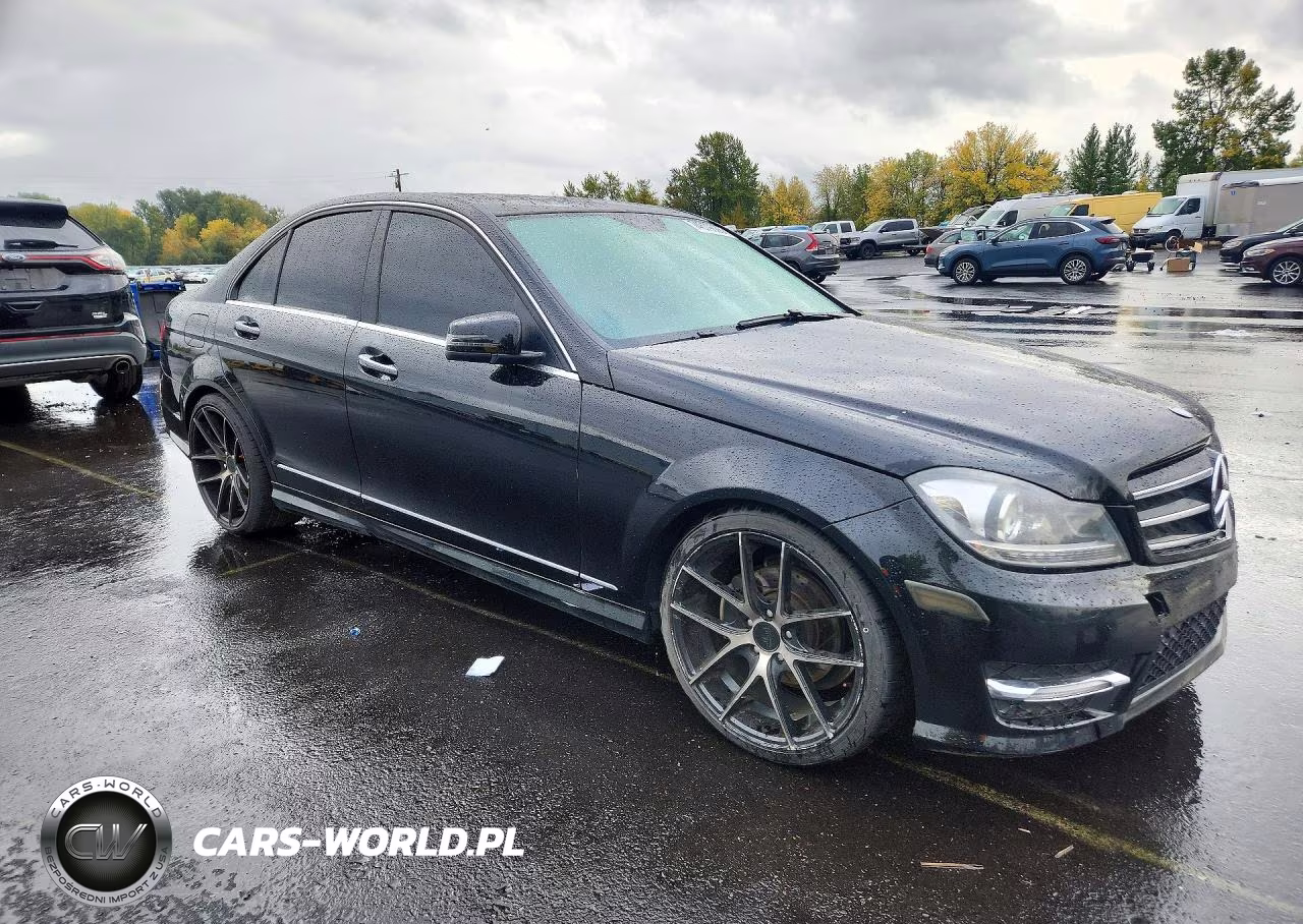 2014 Mercedes-Benz C 250 VIN:WDDGF4HB6EG237221 - 4