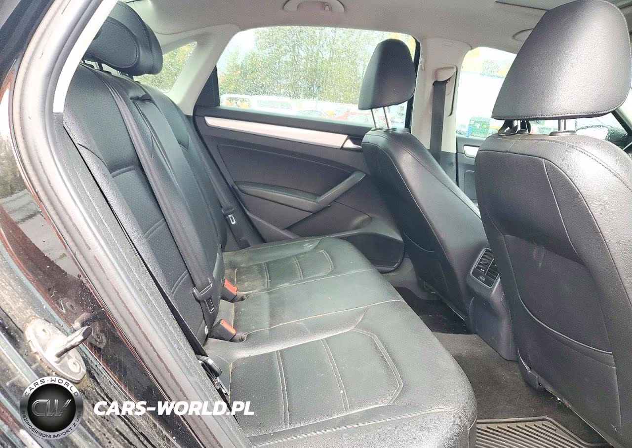 2013 Volkswagen Passat Se VIN:1VWBN7A30DC131894 - 10