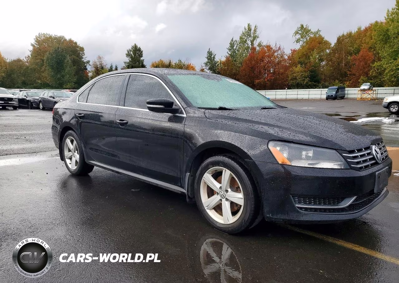 2013 Volkswagen Passat Se VIN:1VWBN7A30DC131894 - 4