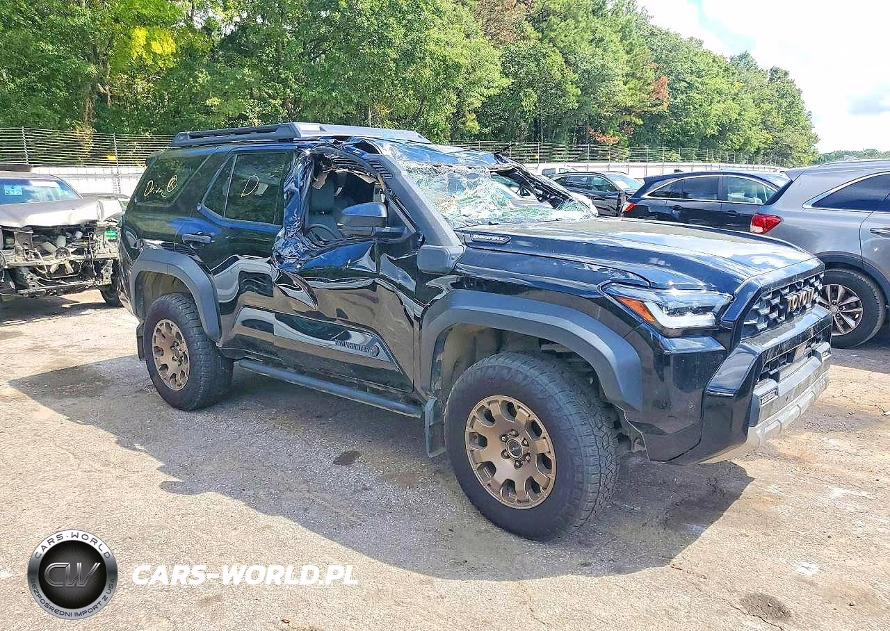 2025 Toyota 4Runner Hybrid Trailhunter VIN:JTEVB5BR5S5017015 - 4