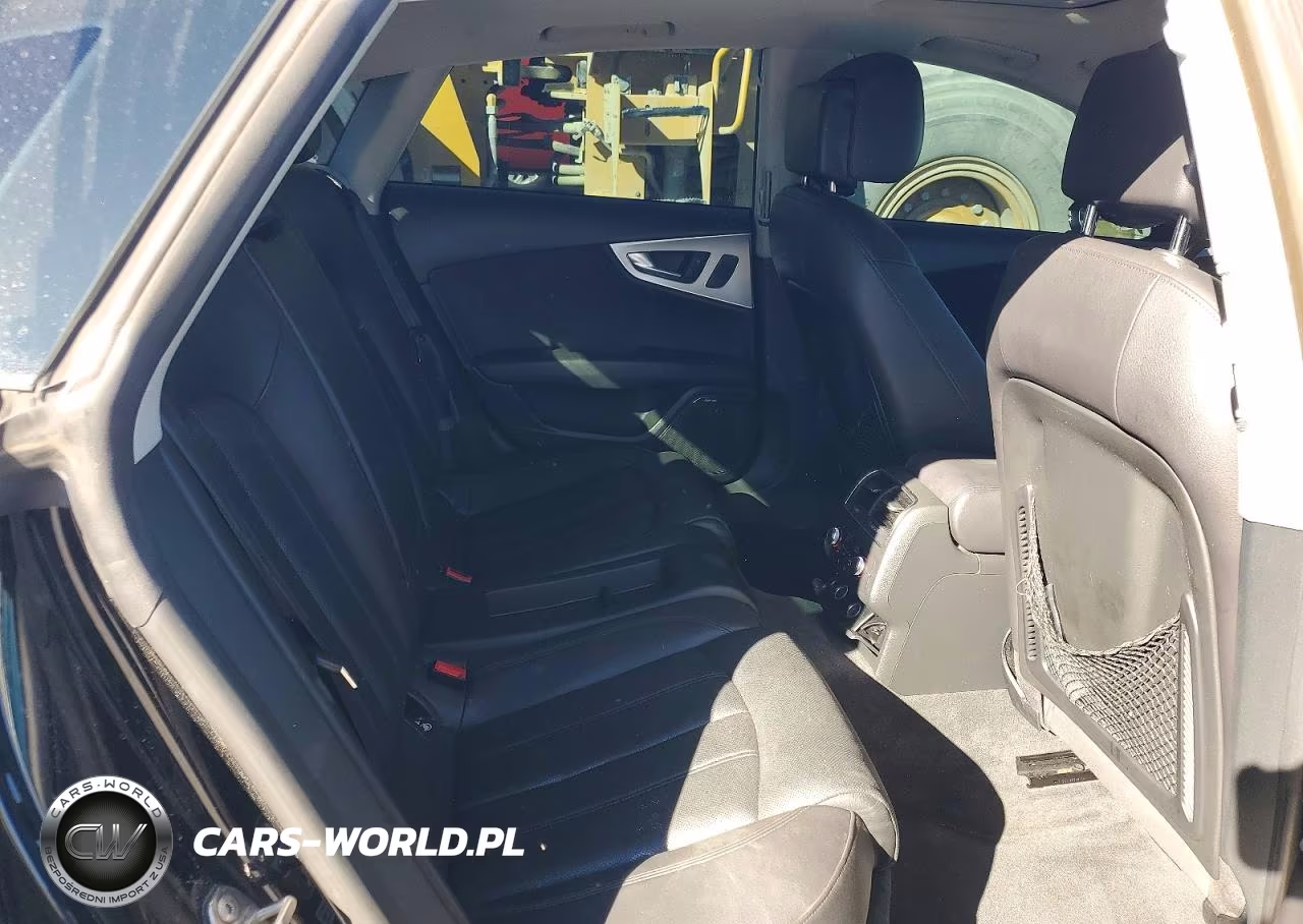 2012 Audi A7 Prestige VIN:WAU2GAFCXCN079113 - 10