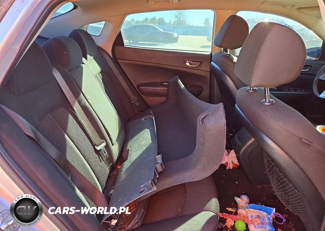 2019 Kia Optima Lx VIN:5XXGT4L37KG335180 - 10