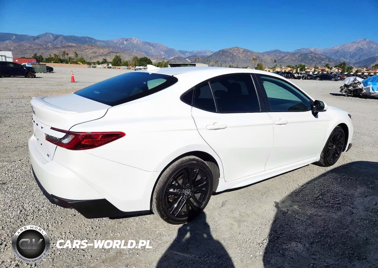 2026 Toyota Camry Se VIN:4T1DAACK6TU264270 - 3