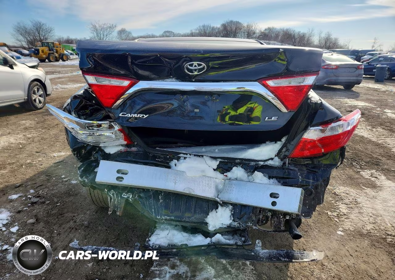 2017 Toyota Camry Le VIN:4T1BF1FK7HU705156 - 6