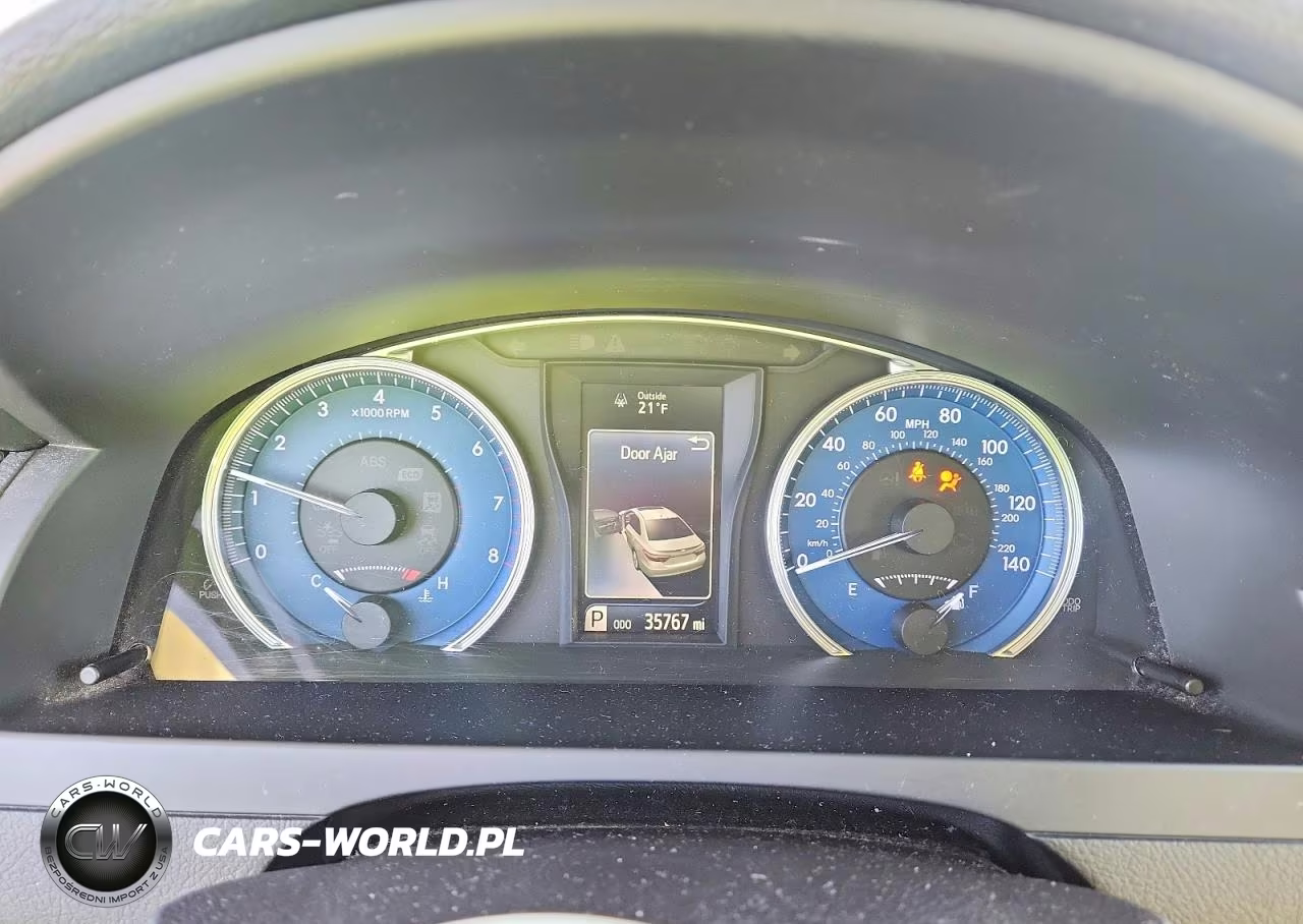 2017 Toyota Camry Le VIN:4T1BF1FK7HU705156 - 9