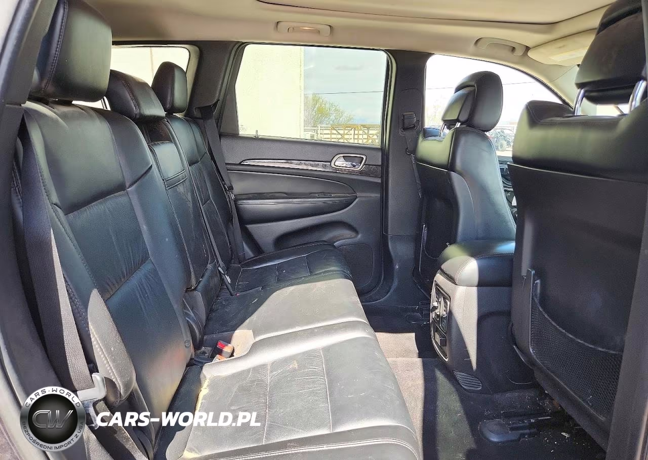 2011 Jeep Grand Cherokee Laredo VIN:1J4RR4GG7BC529772 - 11