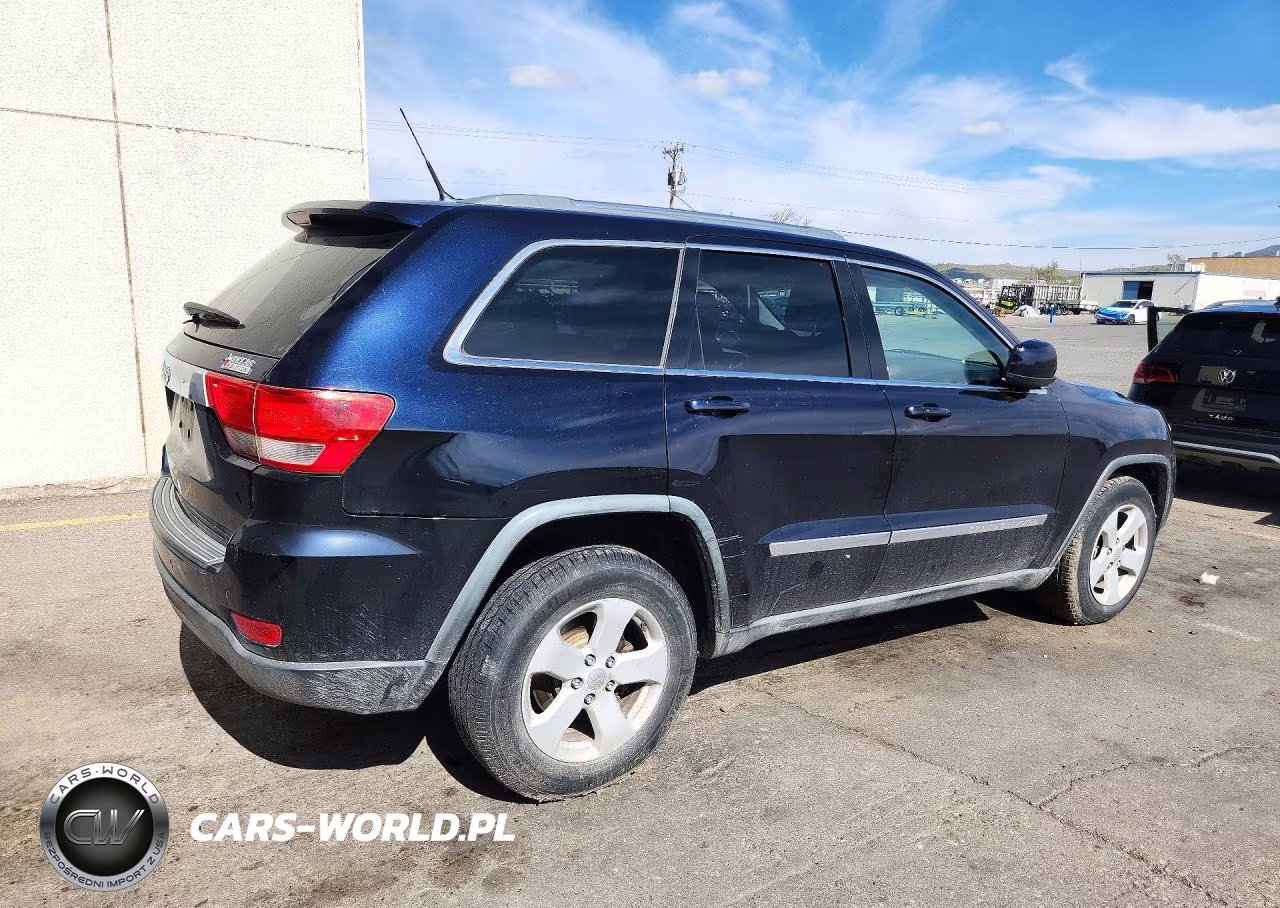 2011 Jeep Grand Cherokee Laredo VIN:1J4RR4GG7BC529772 - 3