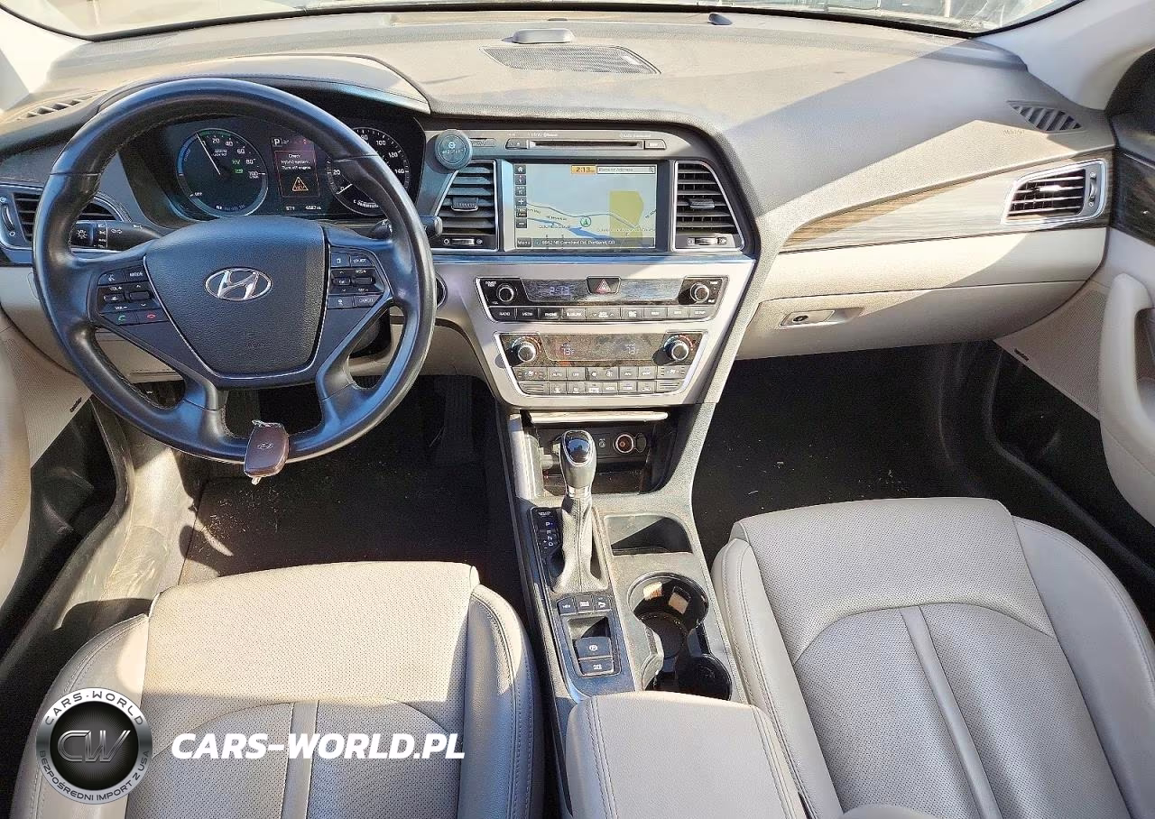 2017 Hyundai Sonata Plug-In Hybrid Limited VIN:KMHE54L24HA063230 - 8