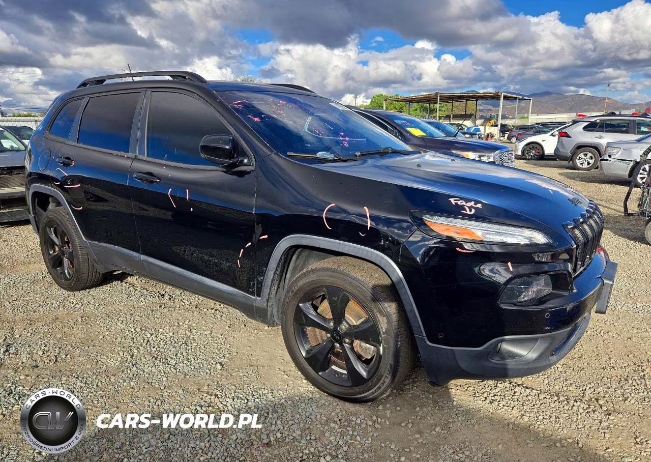 2018 Jeep Cherokee Limited VIN:1C4PJLDB8JD618489 - 4