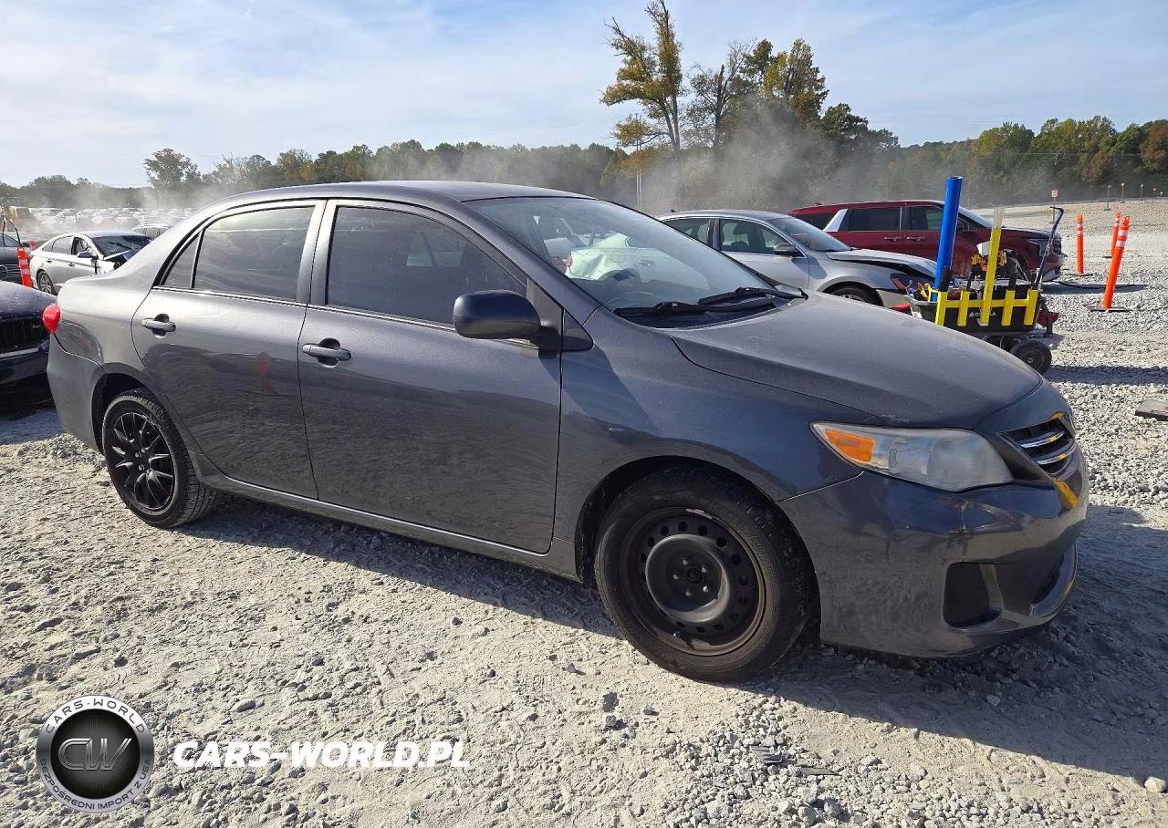 2013 Toyota Corolla Le VIN:2T1BU4EE2DC060494 - 4