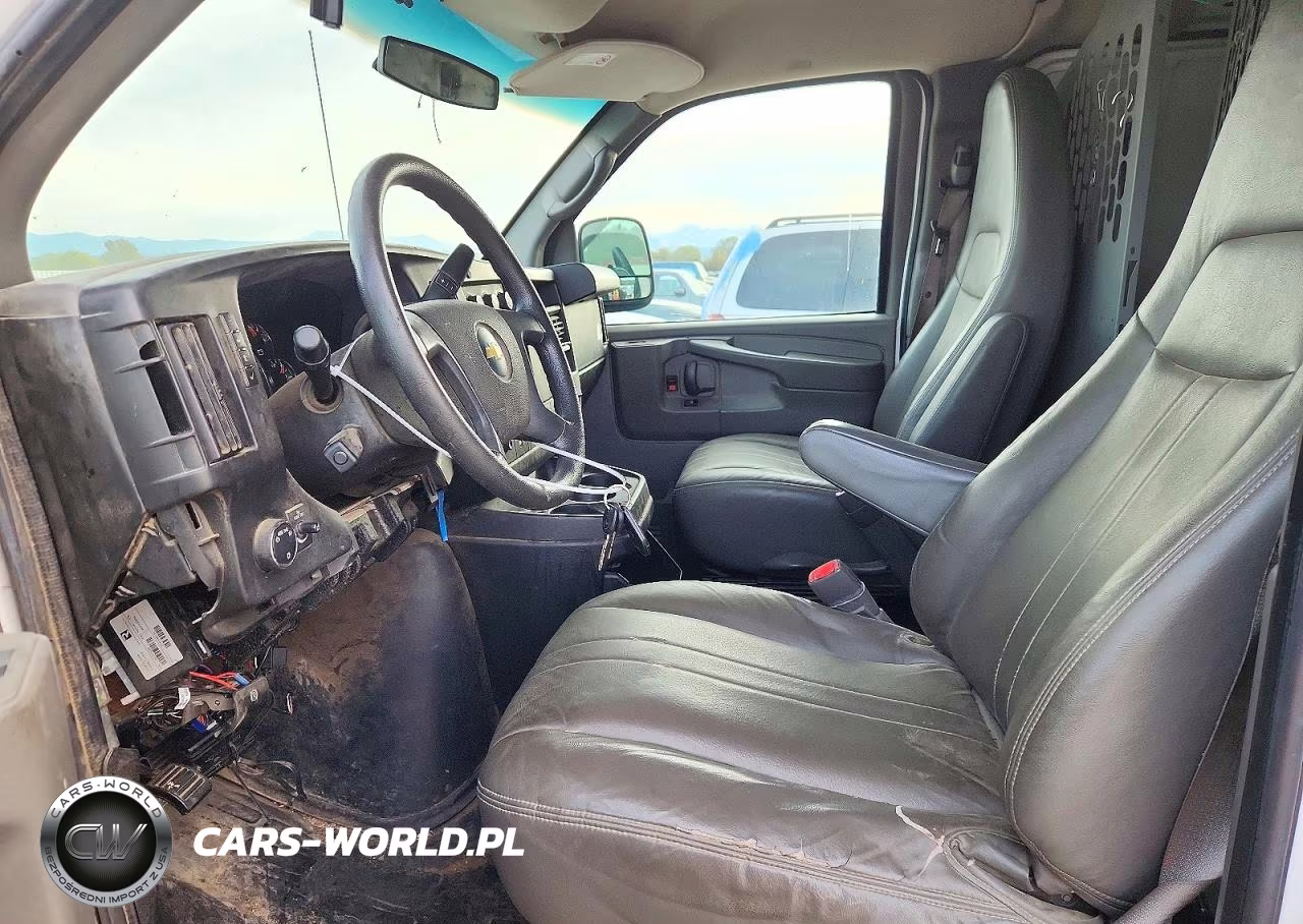 2014 Chevrolet Express 2500 Cargo Service Van VIN:1GCWGGFA0E1154997 - 7