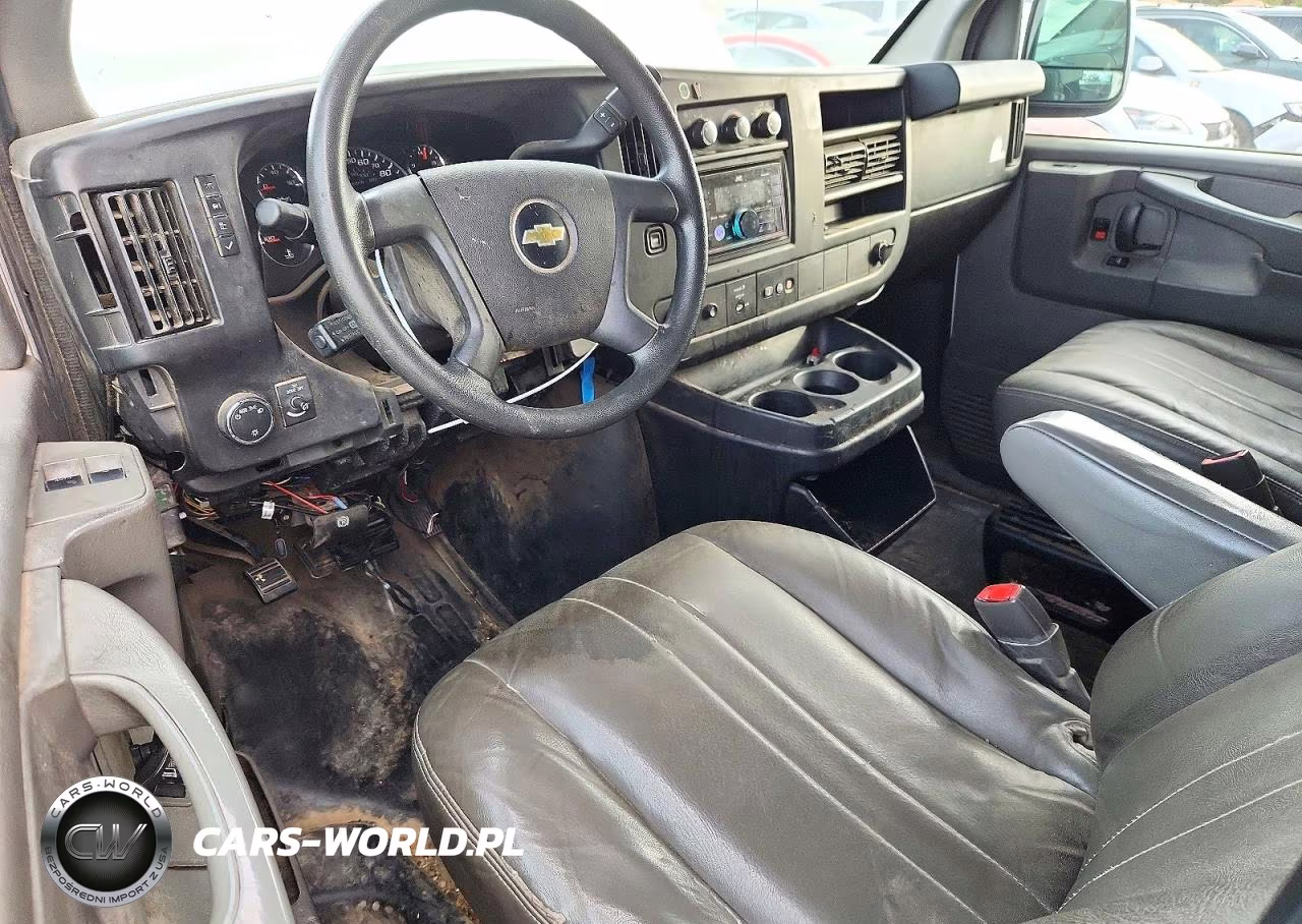 2014 Chevrolet Express 2500 Cargo Service Van VIN:1GCWGGFA0E1154997 - 8