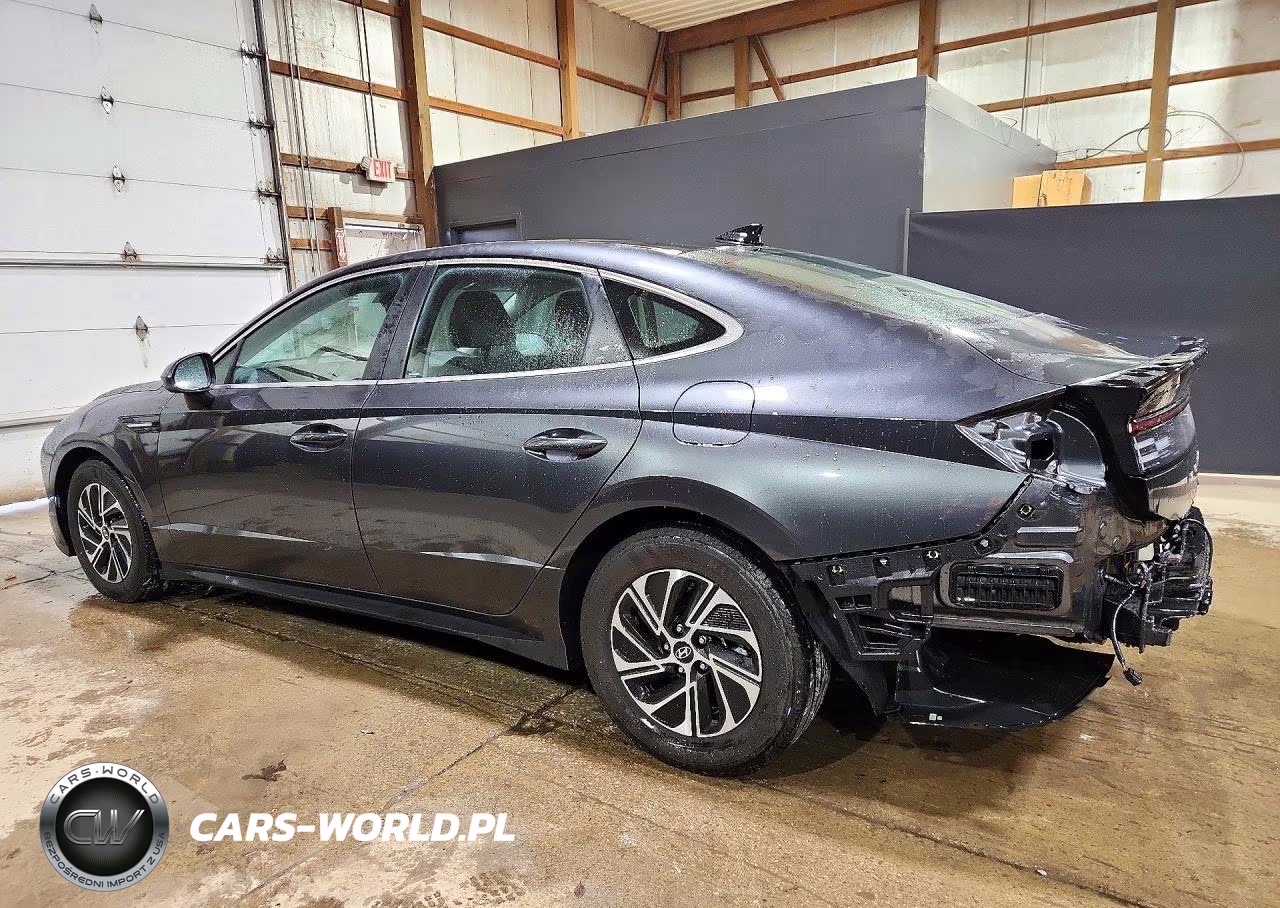 2026 Hyundai Sonata Hybrid Blue VIN:KMHL24JJ1TA168861 - 2