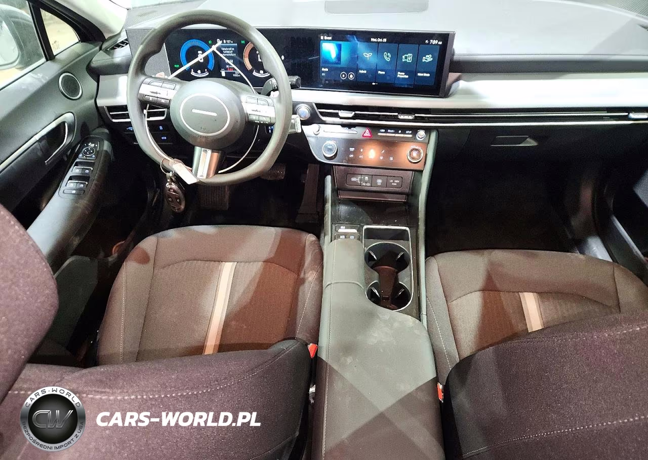 2026 Hyundai Sonata Hybrid Blue VIN:KMHL24JJ1TA168861 - 8
