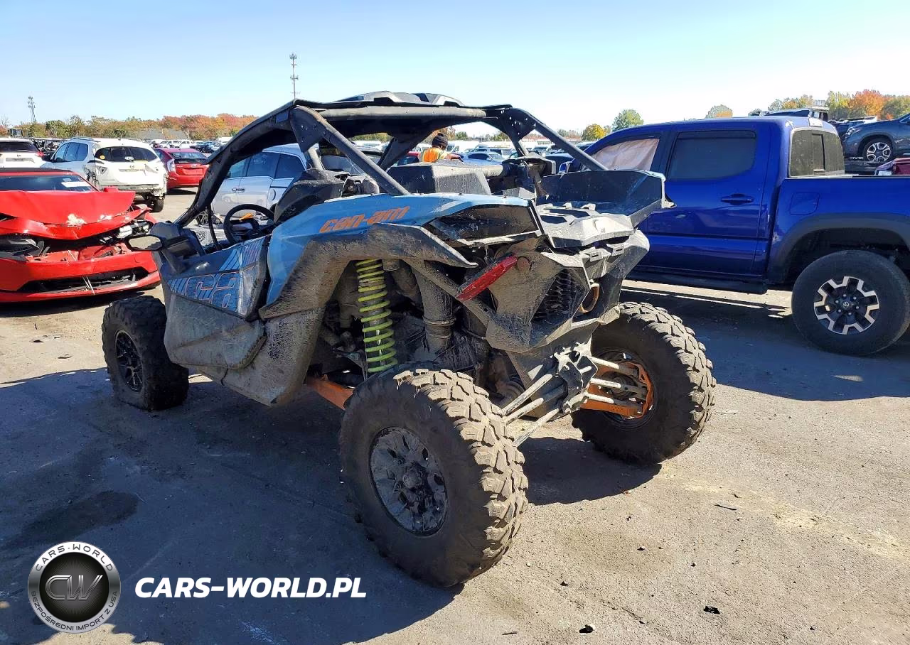 2025 Can-Am Maverick X3 Utility Vehicle VIN:3JBVGAV42SE000940 - 3