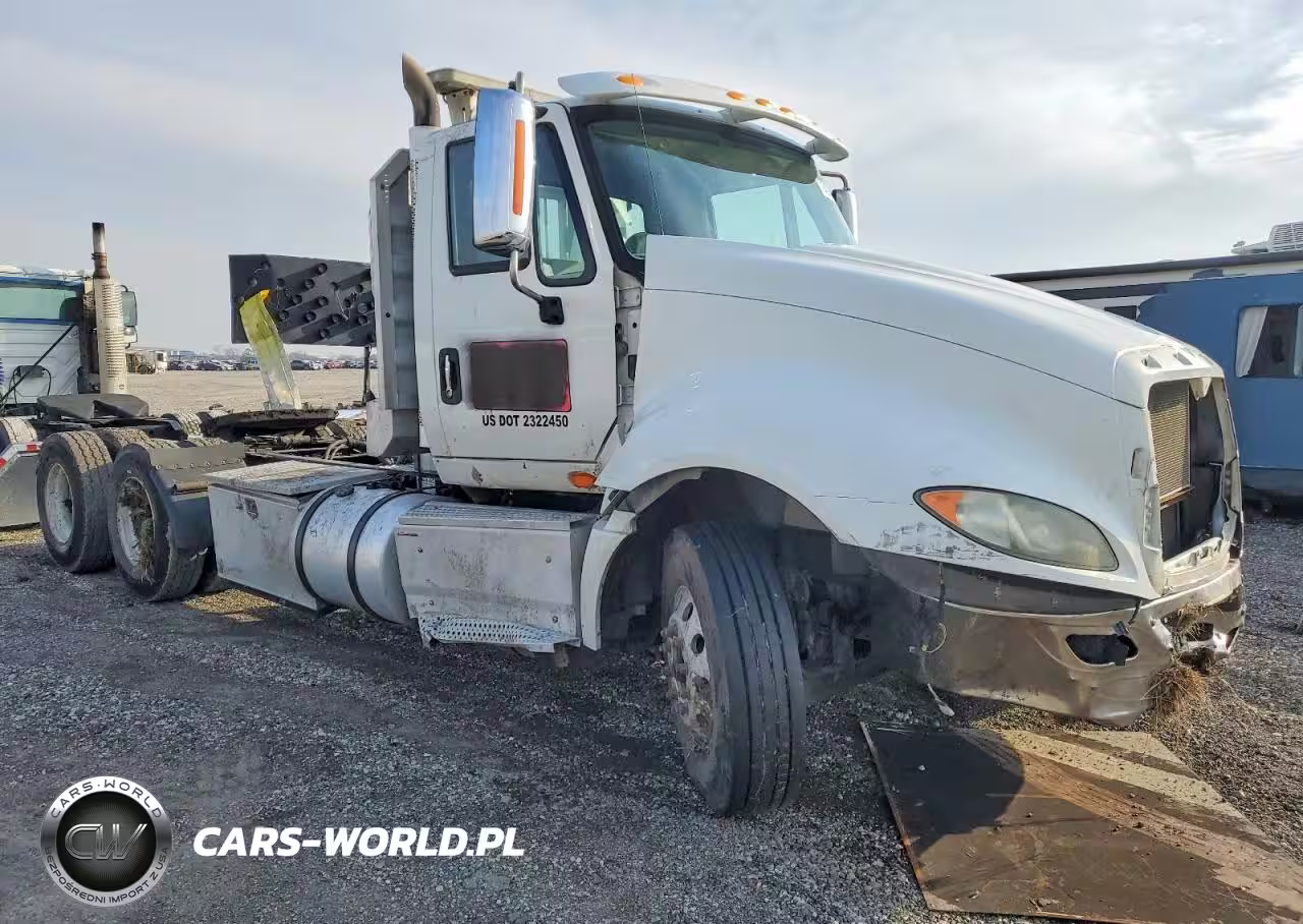 2017 International Prostar Semi Truck