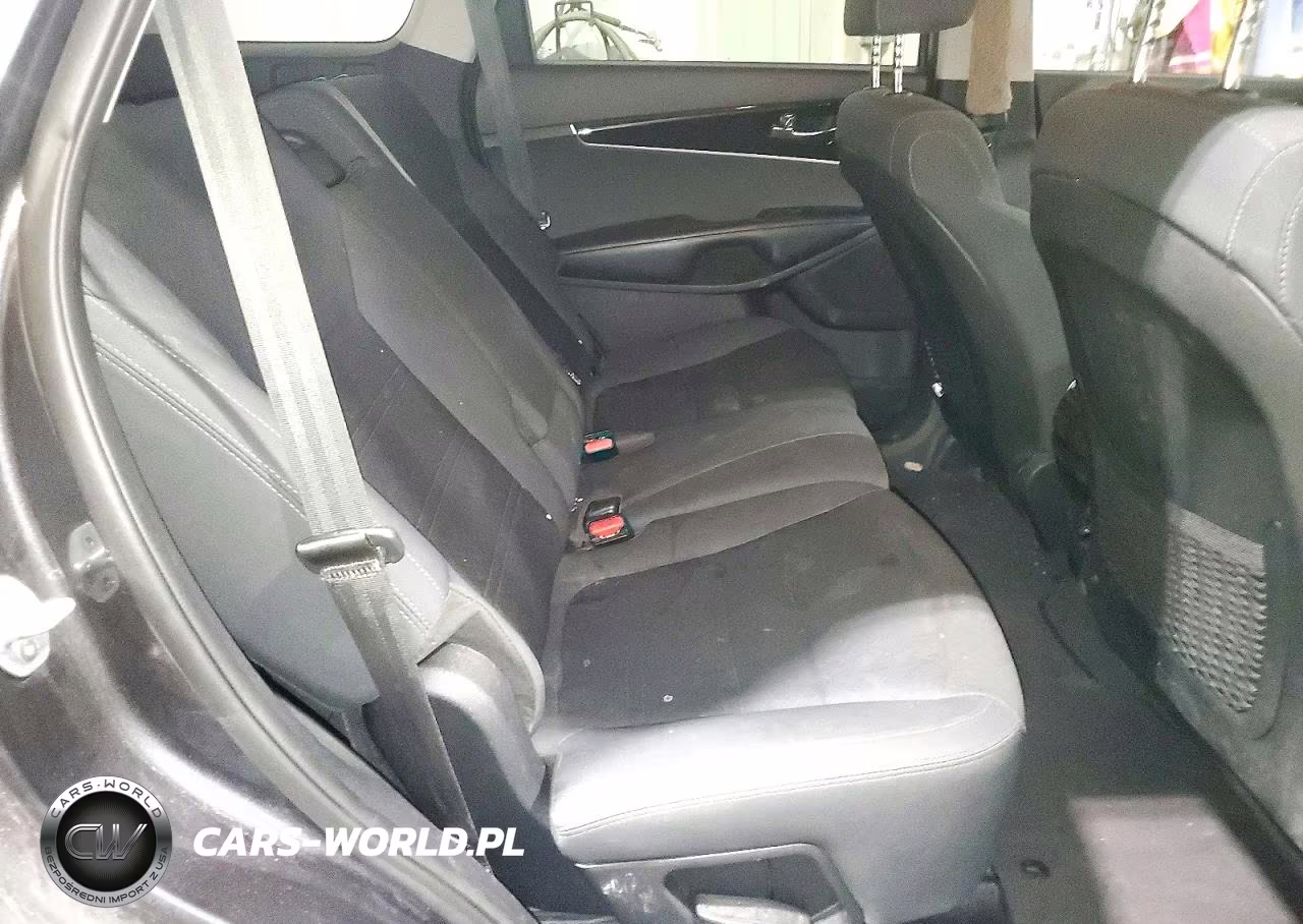 2019 Kia Sorento Lx V6 VIN:5XYPGDA53KG522159 - 11