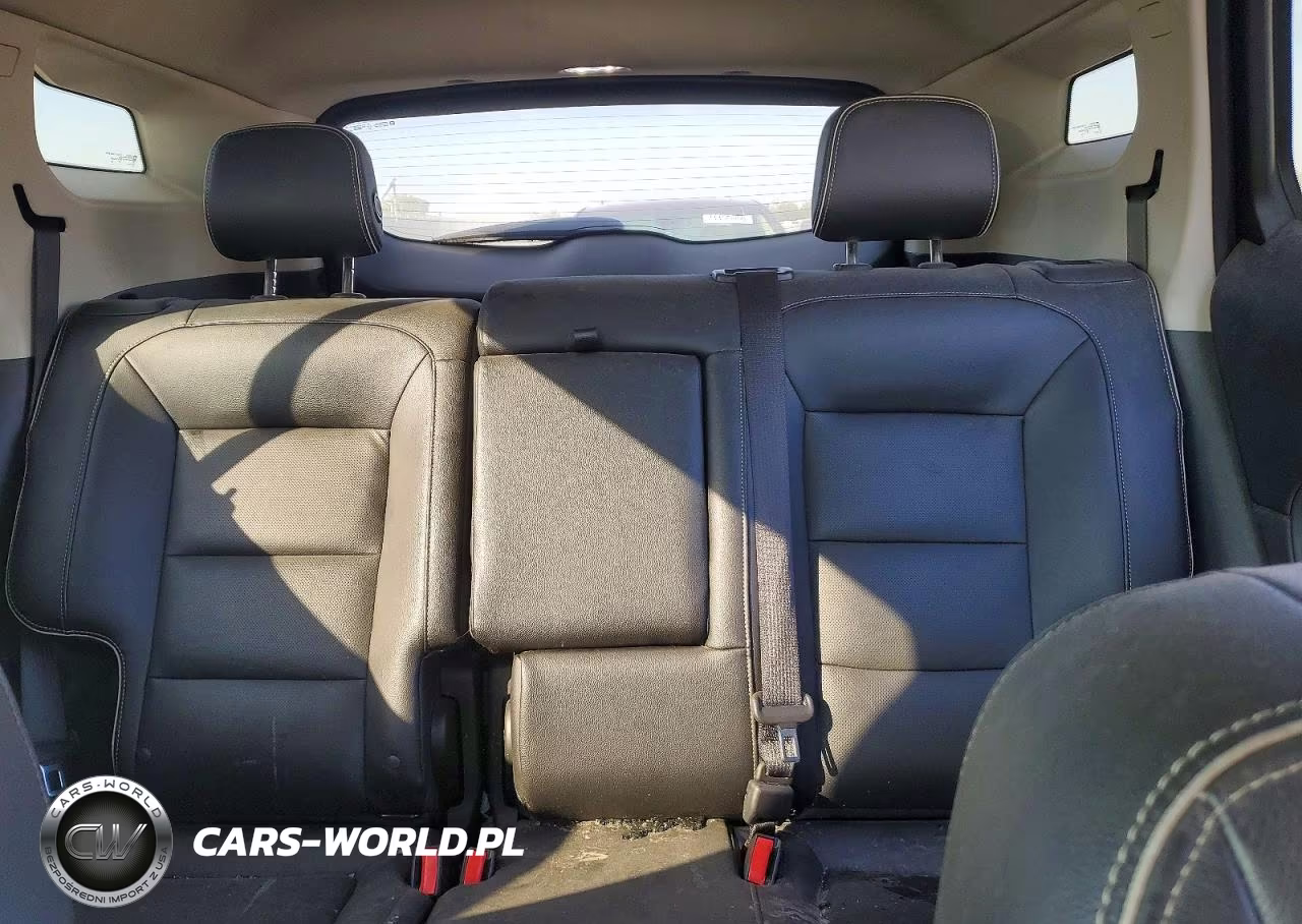 2019 GMC Terrain Denali VIN:3GKALSEX9KL386117 - 10