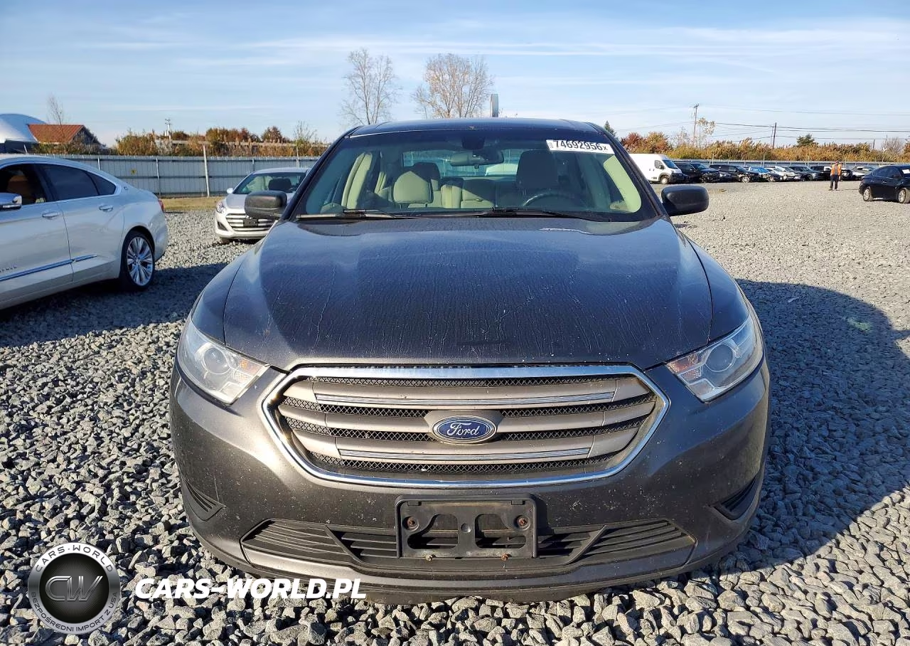 2018 Ford Taurus Se VIN:1FAHP2D85JG119560 - 5