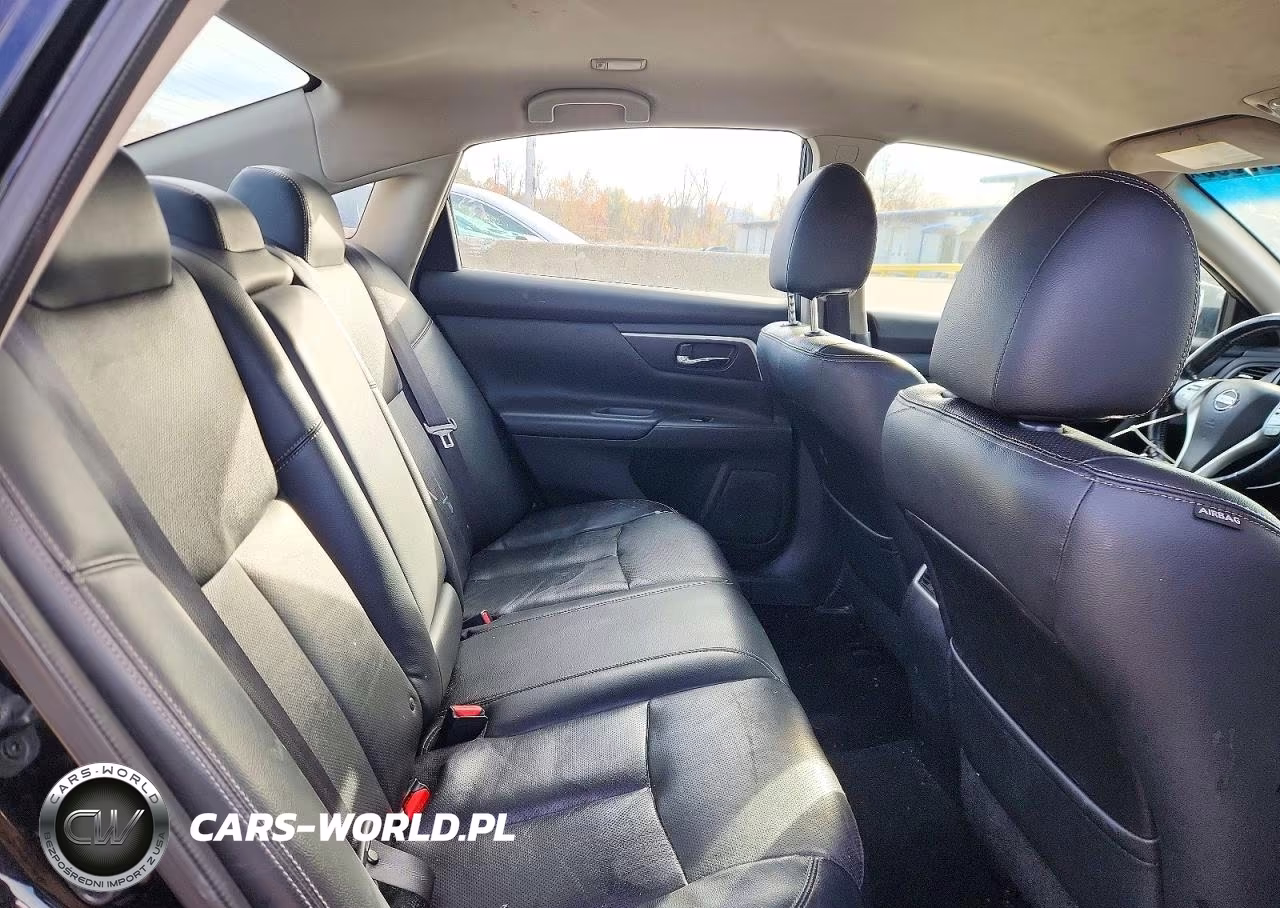 2018 Nissan Altima 2.5 VIN:1N4AL3AP0JC198836 - 10