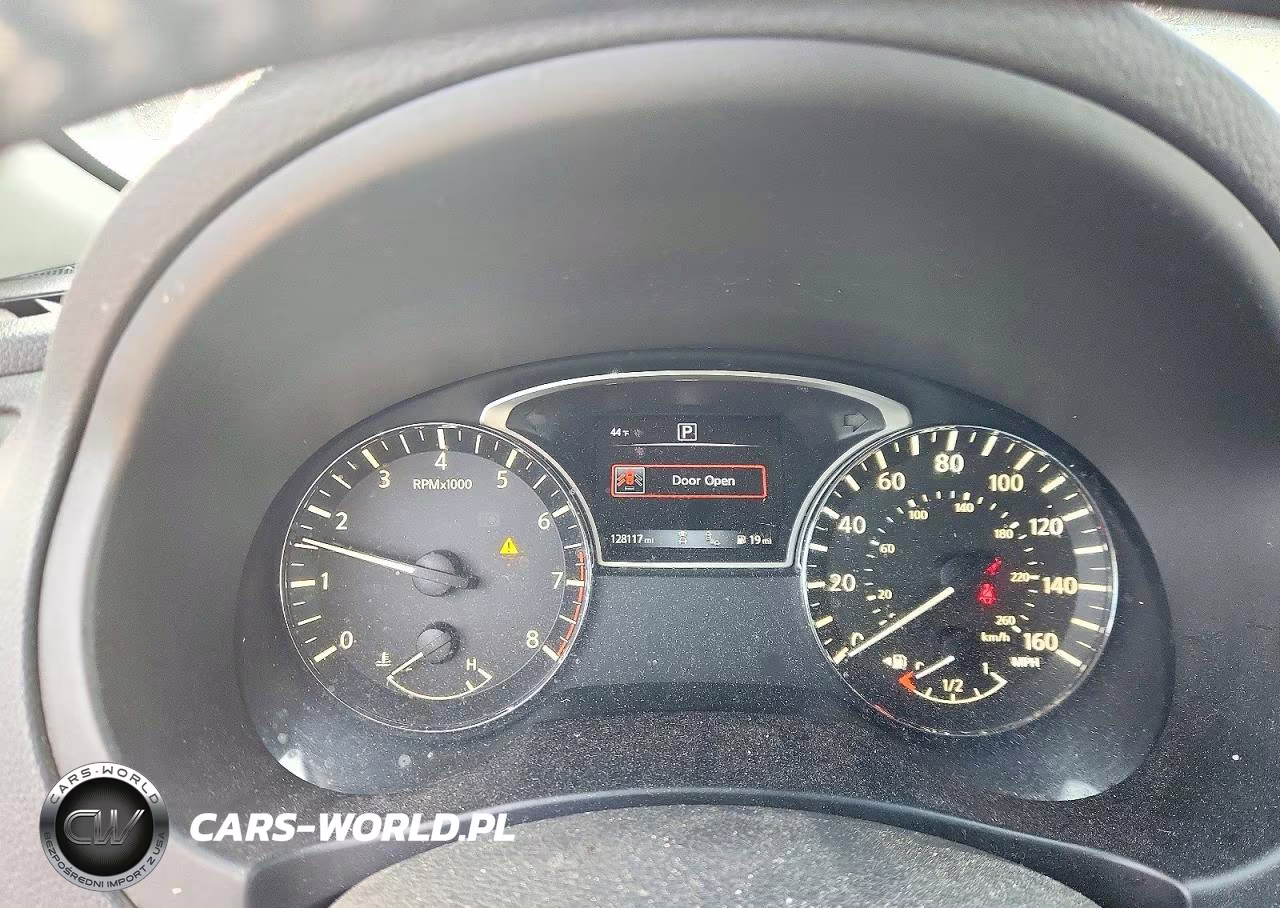 2018 Nissan Altima 2.5 VIN:1N4AL3AP0JC198836 - 9