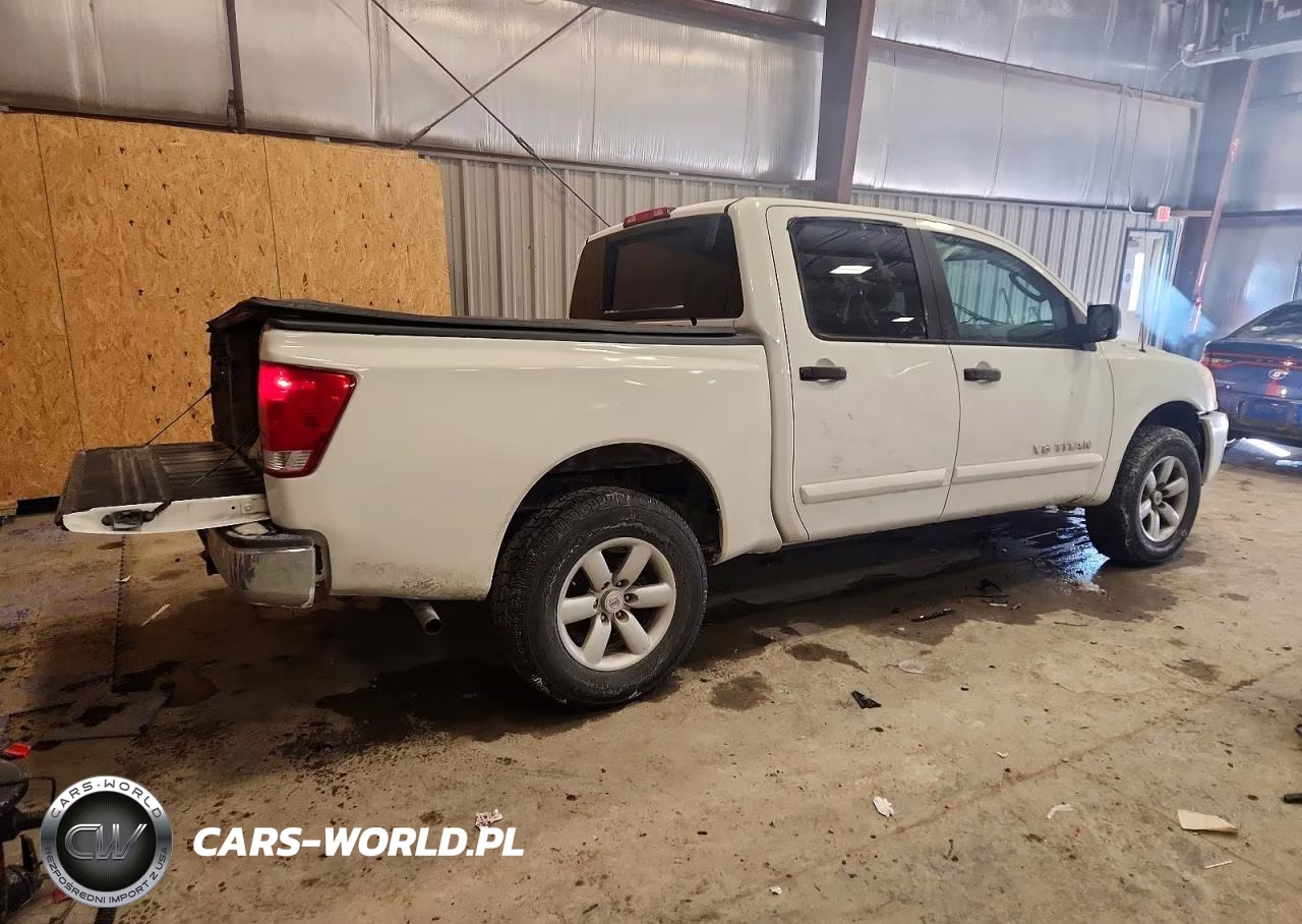 2010 Nissan Titan Xe VIN:1N6AA0EC2AN300323 - 3