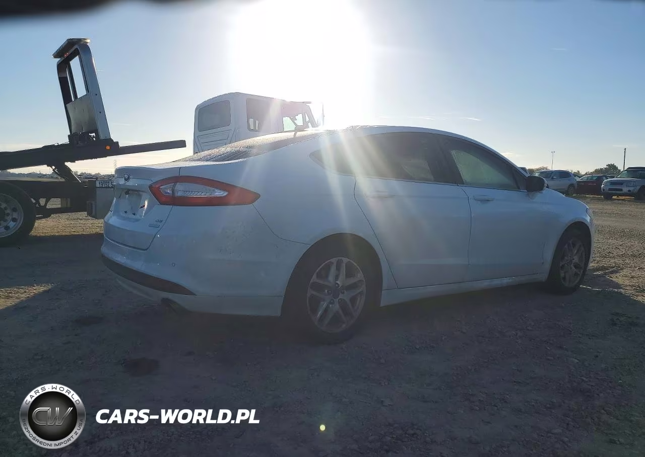 2014 Ford Fusion Se VIN:3FA6P0HD3ER278515 - 3