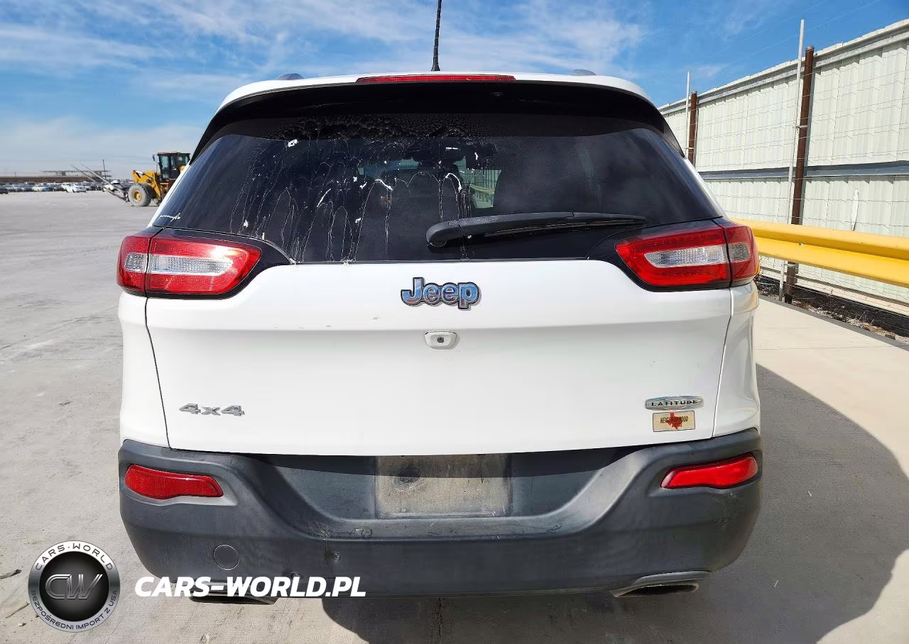 2018 Jeep Cherokee Latitude Plus VIN:1C4PJMLX8JD577980 - 6