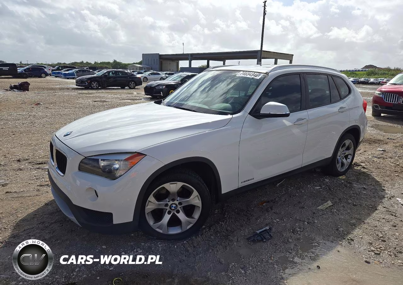 2013 BMW X1 Sdrive28I VIN:WBAVM1C51DVW42868 - 1