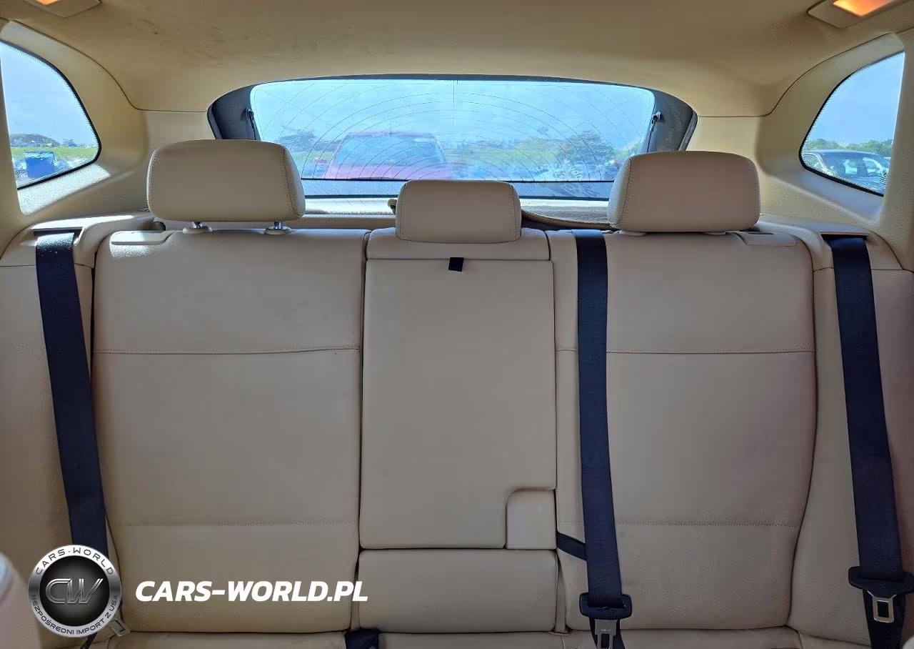 2013 BMW X1 Sdrive28I VIN:WBAVM1C51DVW42868 - 10