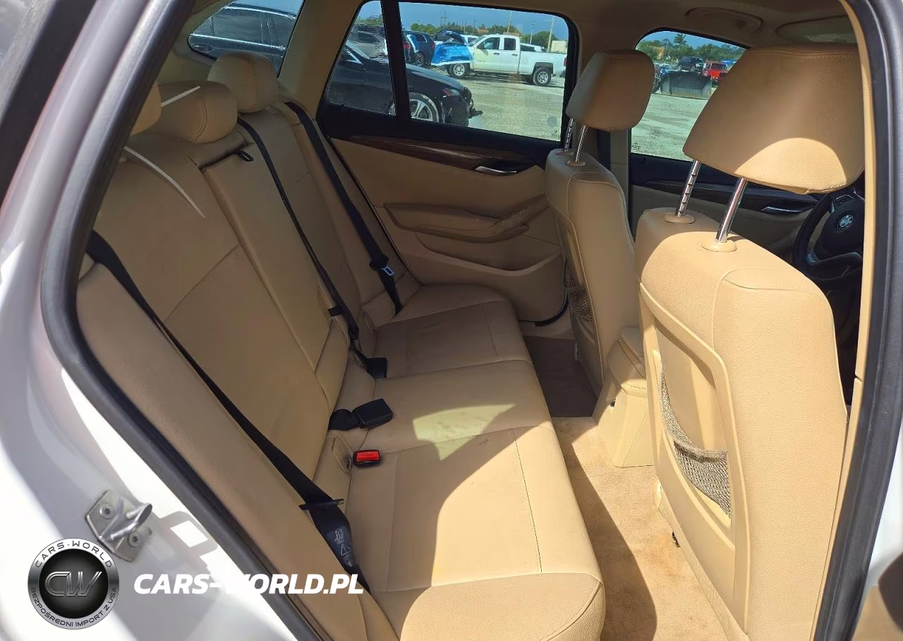 2013 BMW X1 Sdrive28I VIN:WBAVM1C51DVW42868 - 11