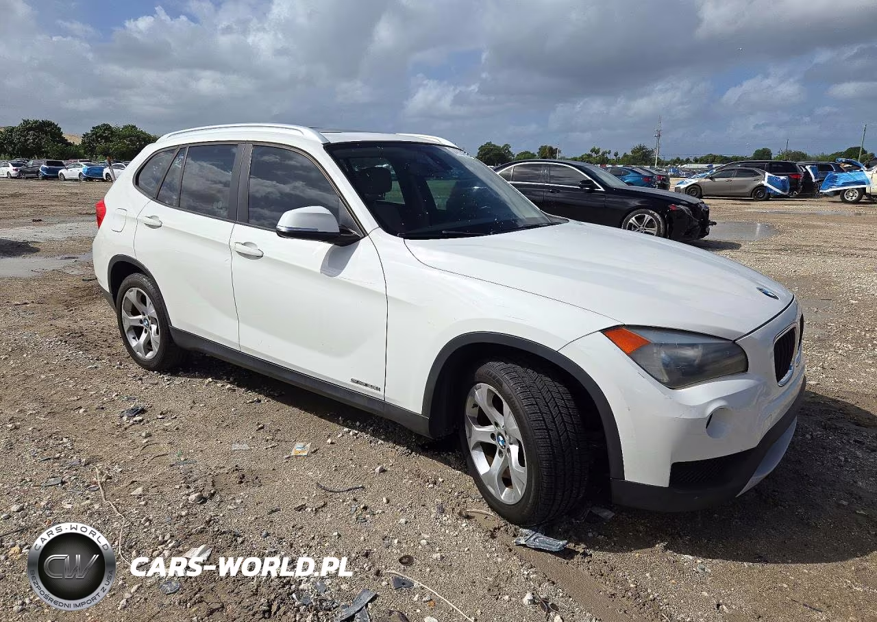 2013 BMW X1 Sdrive28I VIN:WBAVM1C51DVW42868 - 4