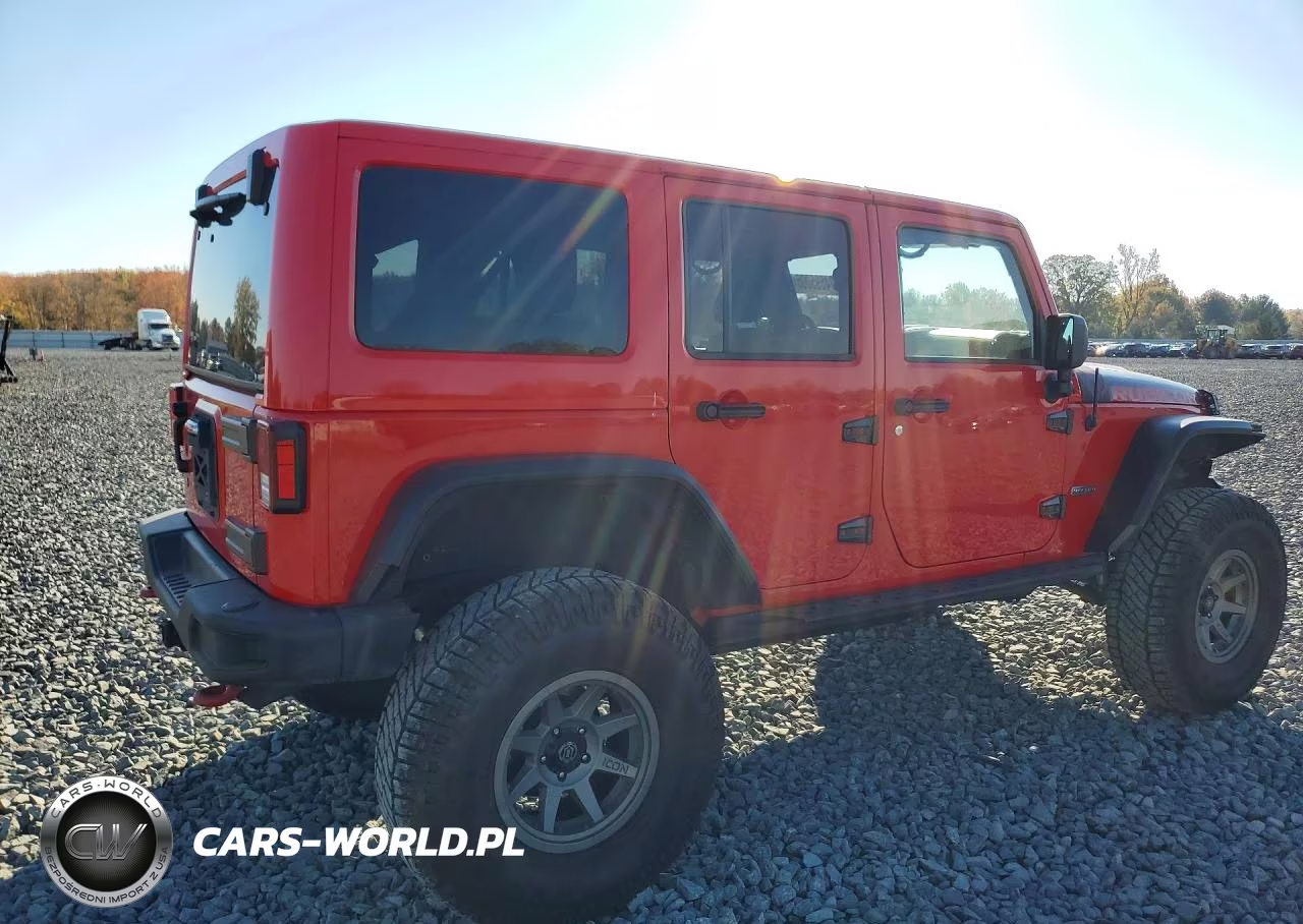 2018 Jeep Wrangler Unlimited Rubicon VIN:1C4BJWFG4JL815766 - 3