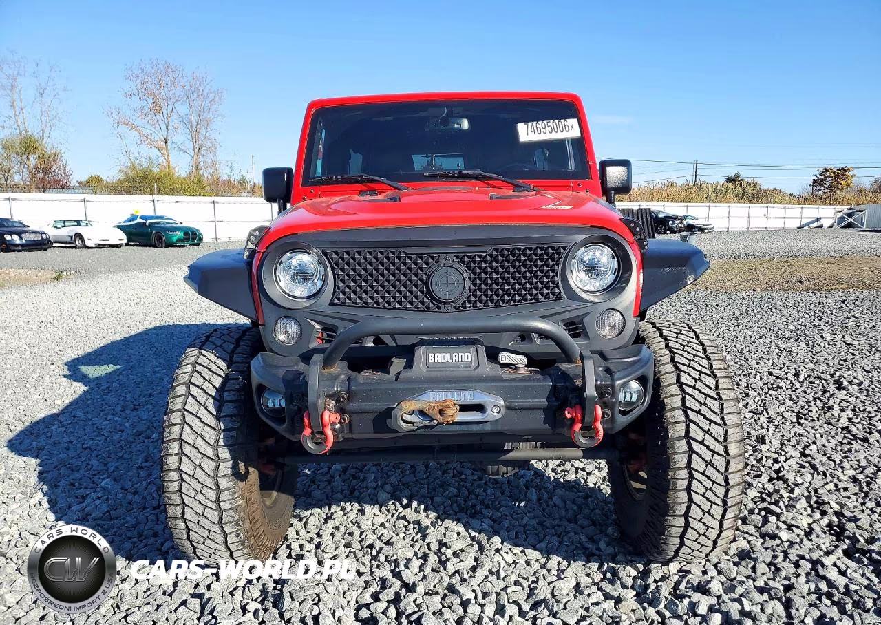 2018 Jeep Wrangler Unlimited Rubicon VIN:1C4BJWFG4JL815766 - 5