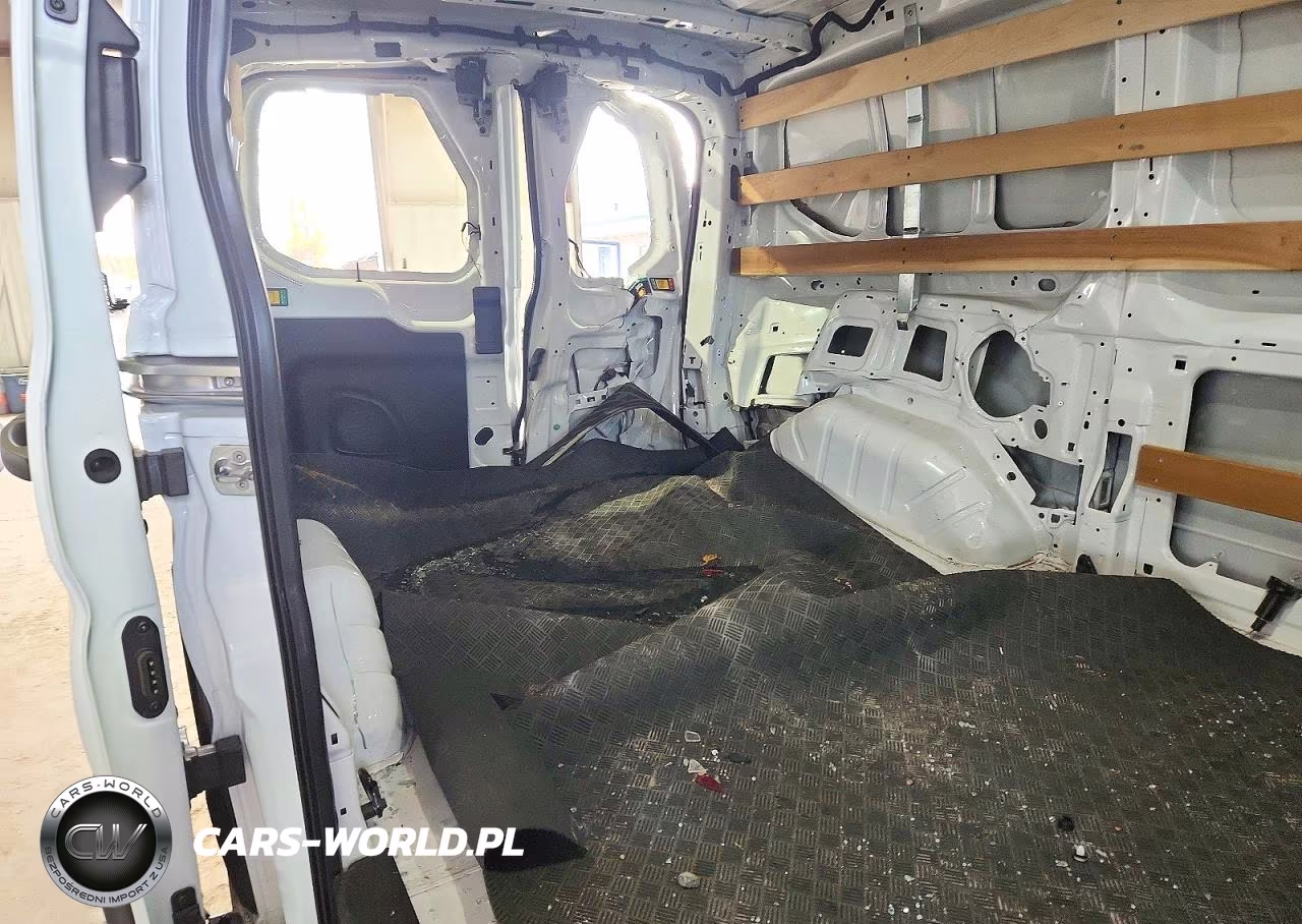 2026 Ford Transit T-250 VIN:1FTBR1Y86TKB21915 - 10