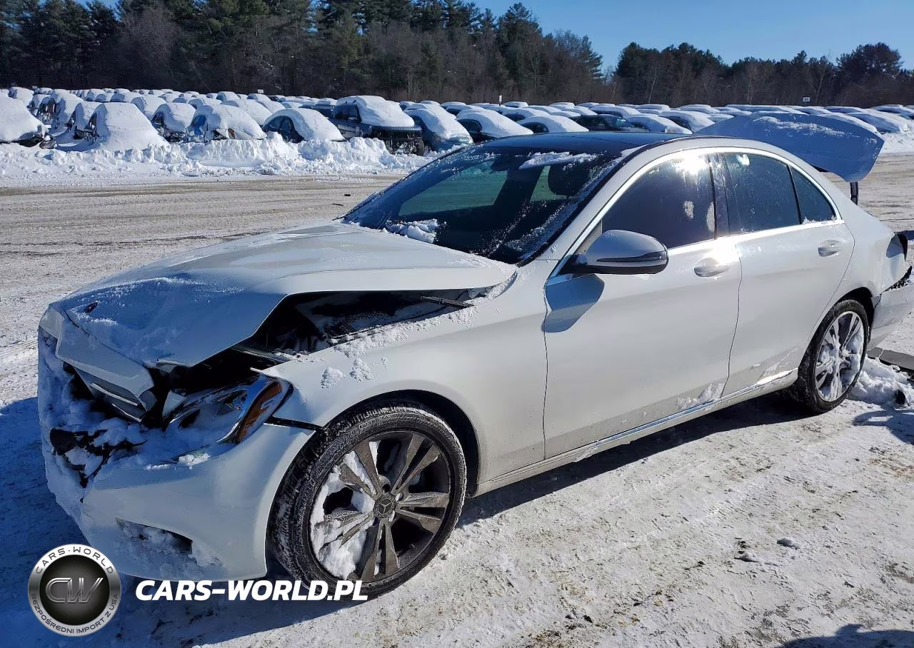 2018 Mercedes-Benz C 300 4Matic