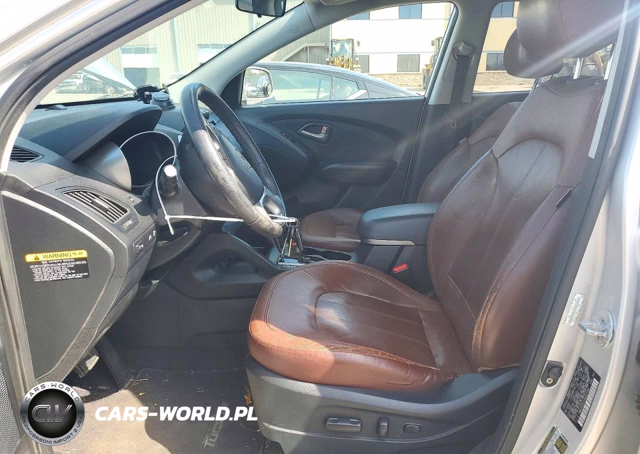 2010 Hyundai Tucson Limited VIN:KM8JU3AC7AU021260 - 7