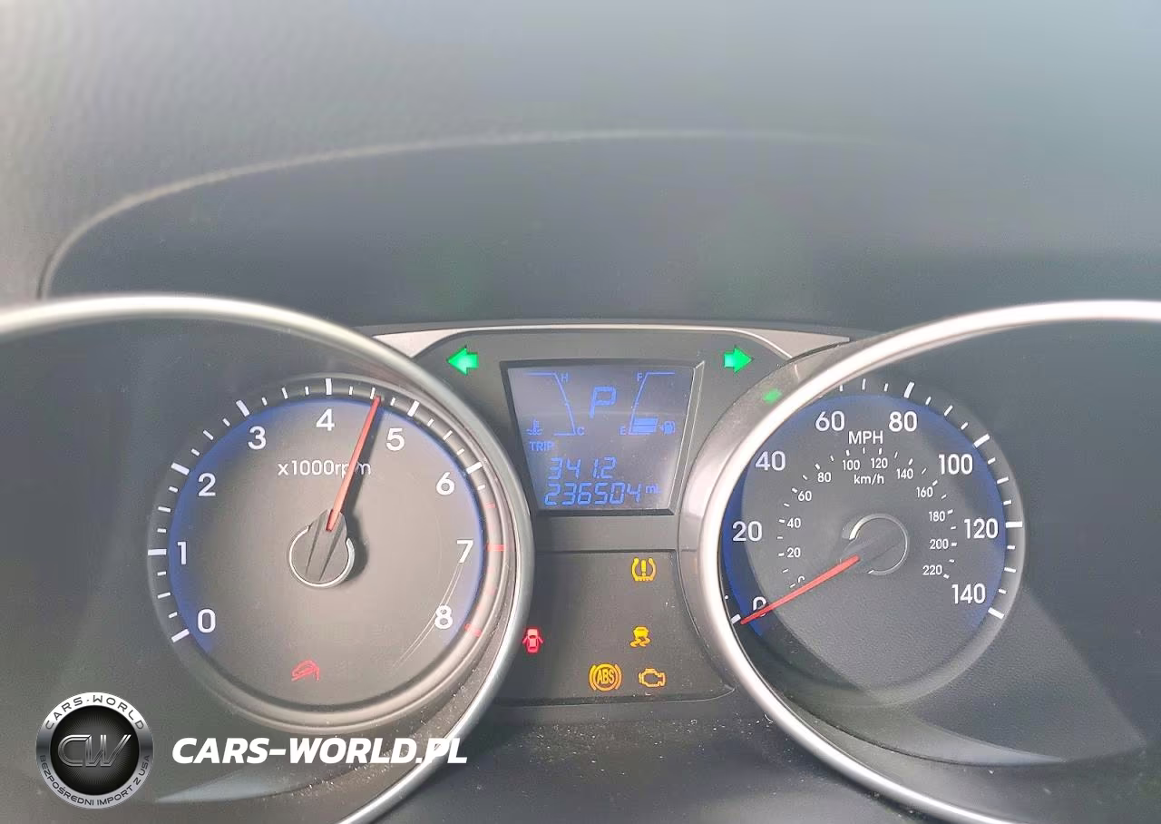 2010 Hyundai Tucson Limited VIN:KM8JU3AC7AU021260 - 9