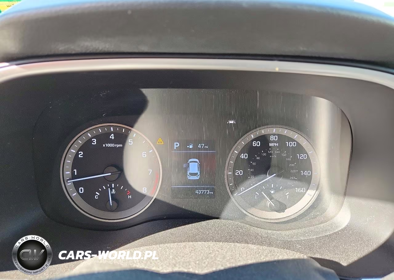 2019 Hyundai Tucson Value VIN:KM8J3CA47KU886341 - 9