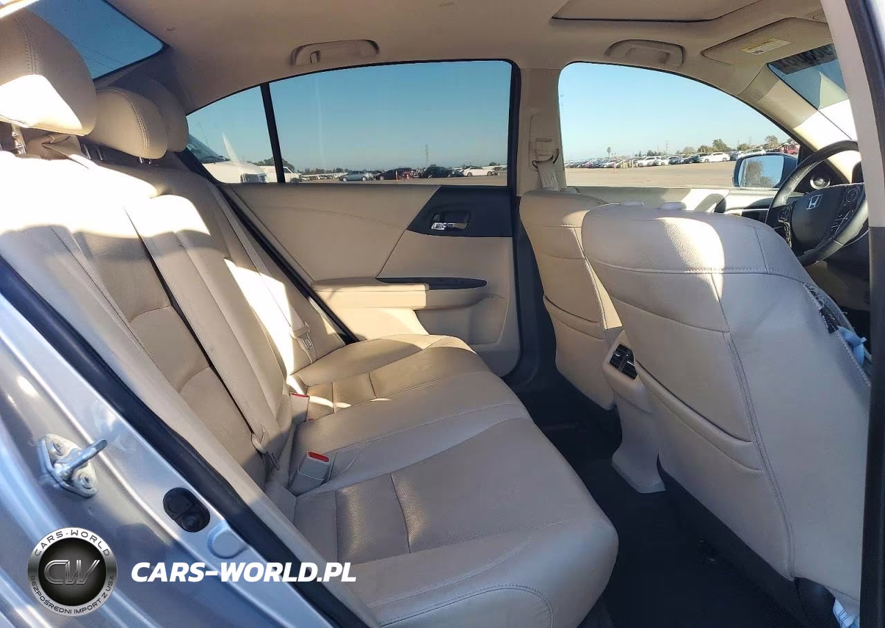 2017 Honda Accord Touring Hybrid VIN:JHMCR6F70HC020252 - 10