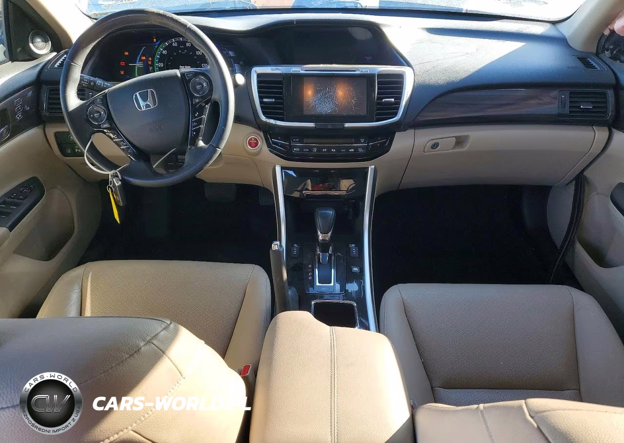 2017 Honda Accord Touring Hybrid VIN:JHMCR6F70HC020252 - 8